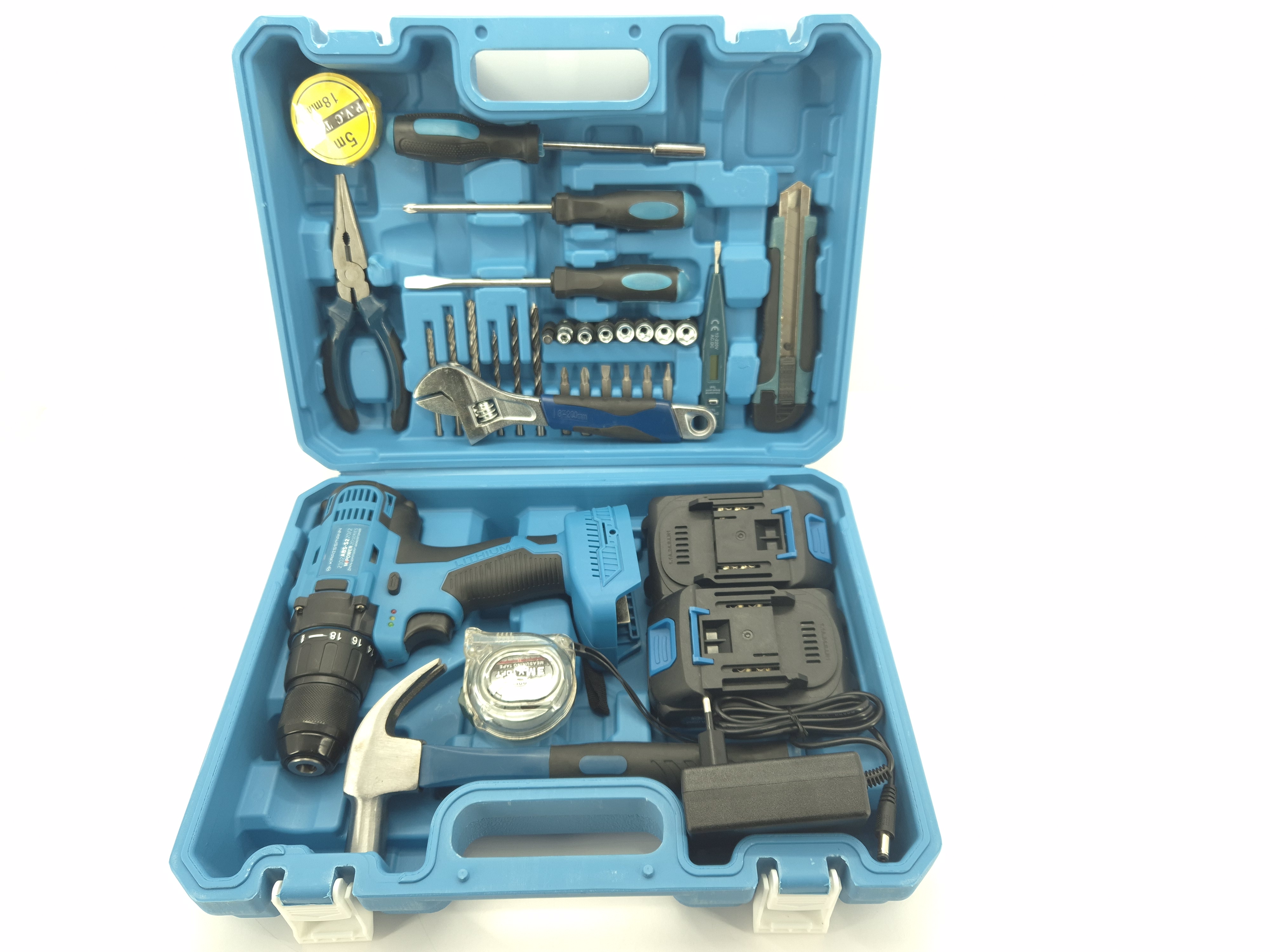 Акумуляторний шурупокрут Kraissmann 2102 ABS 20/2 з набором інструментів